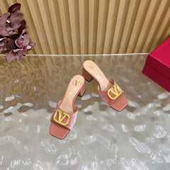 VALENTINO 25S HIGH-HEEL MULES 60 MM IN PEACH PINK VELVET AND CALFSKIN WITH GOLD HARDWARE