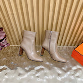 HM 25S ANKLE BOOTS 70 MM IN DUSTY BEIGE LAMBSKIN