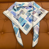 CHANEL 25S SCARF 90 IN SILK 703702