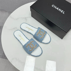 CC SLIDE SANDALS 25S IN SKY BLUE DENIM AND WHITE CALFSKIN WITH LOGO