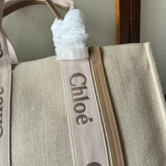 LAGRE WOODY TOTE BAG 45 IN BEIGE LINEN CANVAS LIGHT PINK WEBBING LOGO EMBROIDERY