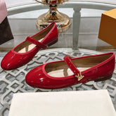 MARY JANE SHOES IN CHERRY RED PATENT CALFSKIN