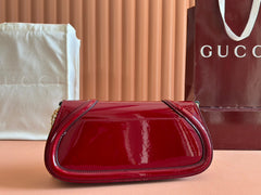 MEDIUM BLONDIE SHOULDER BAG 26.5 IN RED PATENT CALFSKIN