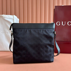 MEDIUM CROSS MESSENGER BAG 29 IN BLACK FABRIC