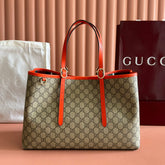 GUCCI 25S EMBLEM LARGE BAG 38 IN BEIGE AND BLACK CALFSKIN
