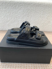 DAD SANDAL IN BLACK SHEEPSKIN MULE