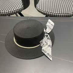 MM SMALL-BRIM STRAW HAT IN BLACK AND PEARL EMBELLISHED