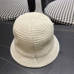 BUCKET HAT IN WHITE WOOL 389113