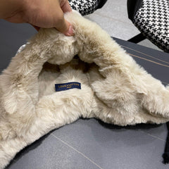 PLUSH EARMUFFS HAT IN COLORFUL WOOL AND RABBIT FUR 408171