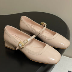 TRÈS VIVIER MARY JANE PUMPS IN BEIGE PATENT CALFSKIN
