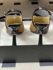 CC HIGH HEELS 85MM IN BROWN AND BLACK SUEDE