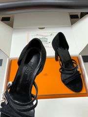 HM 25S HIGH-HEEL SANDAL 105 MM IN BLACK SUEDE