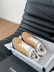 CC SNEAKER IN PEANUT BROWN MIX WHITE EMBROIDERED LAMBSKIN