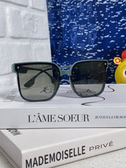 MONTAIGNE SUNGLASS 560860 IN TAN GREEN ACETATE