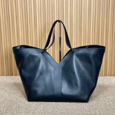 Y TOTE BAG 39 IN BLACK CALFSKIN
