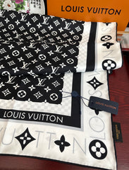LV SCARF 90 CM IN SILK 732040