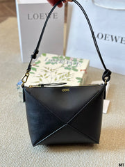 LOE 20 PUZZLE FOLD POUCH IN BLACK NAPPA CALFSKIN