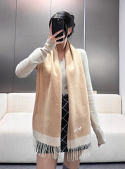 LV SCARF 180 CM IN CASHMERE 700794