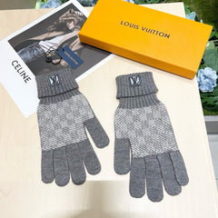LV GLOVES IN DOVE GRAY WOOL 462427