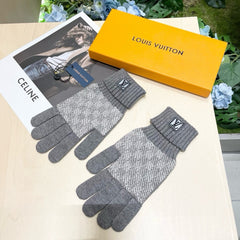 LV GLOVES IN DOVE GRAY WOOL 462427