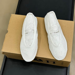 ALAIA FISHNET MESH BALLET FLATS 25S IN WHITE FABRIC