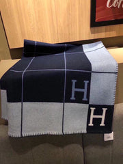 AVALON III THROW BLANKET 175 CM IN NAVY BLUE WOOL AND CASHMERE 351741