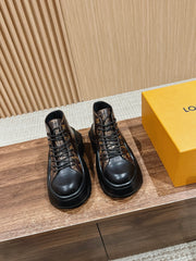 LV WOMEN CHELSEA BOOT IN BLACK MIX CHOCOLATE BROWN MONOGRAM CALFSKIN