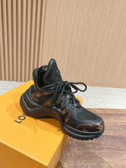 LV ARCHLIGHT SNEAKER IN BLACK CANVAS AND CHOCOLATE BROWN MONOGRAM CALFSKIN