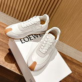 FLOW RUNNER SNEAKER IN LIGHT GRAY SUEDE AND WHITE SHEEPSKIN