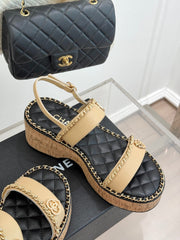 THICK-SOLED CHAIN HEART SANDAL IN BISQUE BEIGE LAMBSKIN