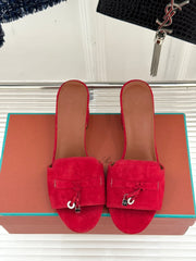 HIGH HEELS IN RED SUEDE AND LAMBSKIN