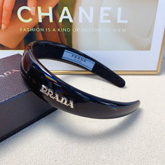 THICK HEADBAND IN BLACK GLOSSY CALFSKIN 278255