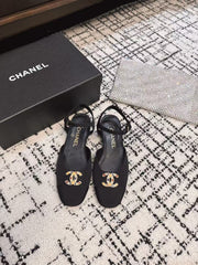 FLAT SLINGBACKS IN BLACK FABRIC