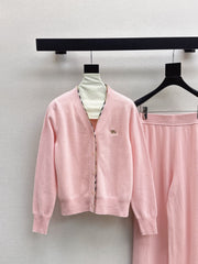 BURBERRY 25S CARDIGAN AND STRAIGHT-LEG PANTS SET 098