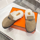 SLIP-ON MULE IN TORTILLA BROWN SUEDE AND SHEARLING LINING