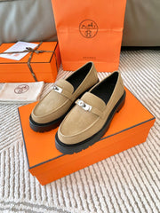ICONE LOAFER IN TORTILLA BROWN SUEDE