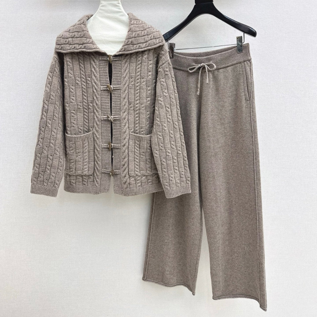 MAX MARA CLOTHING