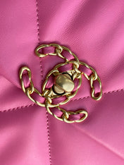 19 FLAP BAG 26 PINK LAMBSKIN