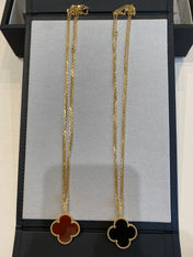 CLOVER NECKLACE GOLD CARNELIAN