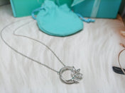 DIAMOND VINE CIRCLE PENDANT PLATINUM NECKLACE