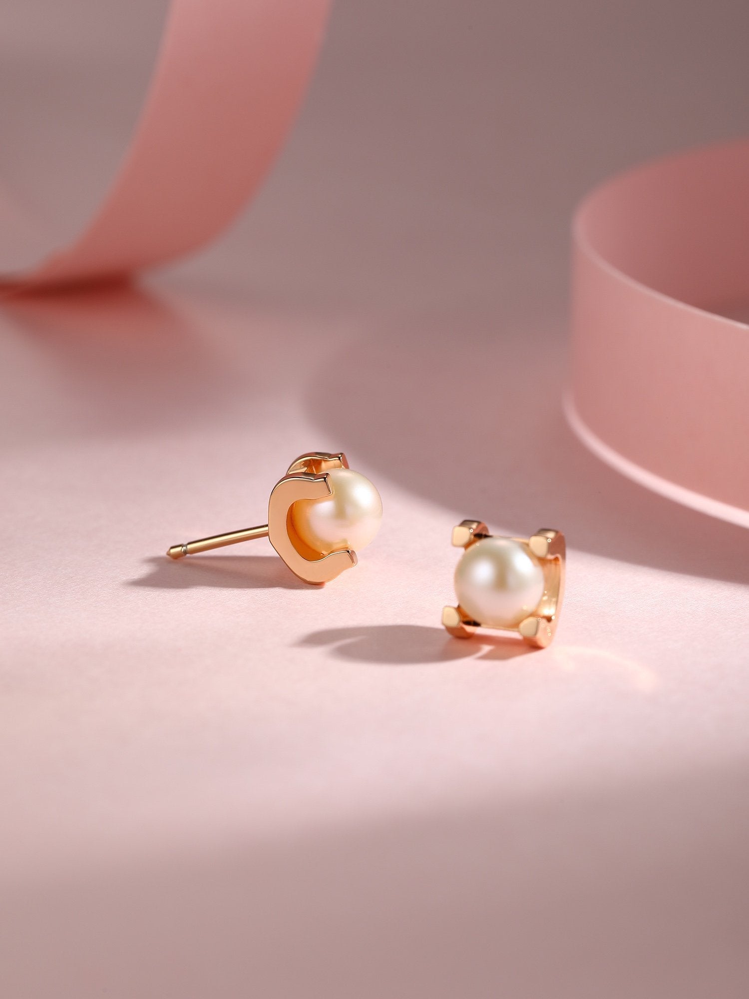 AKOYA PEARLS 6MM PINK GOLD STUD EARRINGS