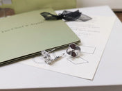 CLOVER MEDIUM STUD EARRINGS