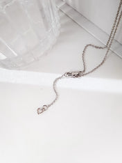 WULU 2 MOTIF ONYX SILVER NECKLACE