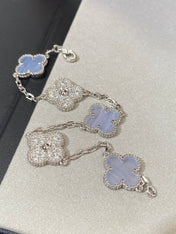 CLOVER 5 MOTIF SILVER CHALCEDONY DIAMOND BRACELET