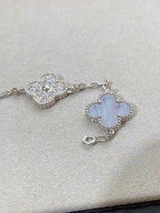 CLOVER 5 MOTIF SILVER CHALCEDONY DIAMOND BRACELET