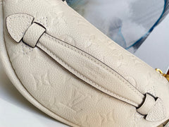 LV BUMBAG WAIST BAG 37 IN CREAM GRAINED CALFSKIN