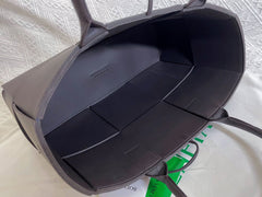 SMALL ARCO TOTE 30 IN MORTAR PURPLE LAMBSKIN