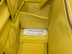 SMALL CASSETTE 23 IN CANARY YELLOW CALFSKIN