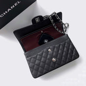 FLAP BAG 25 IN BLACK CAVIAR LEATHER SILVER HARDWARE