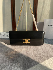 CHAIN SHOULDER BAG CLAUDE 33 IN BLACK CALFSKIN GOLD HARDWARE
